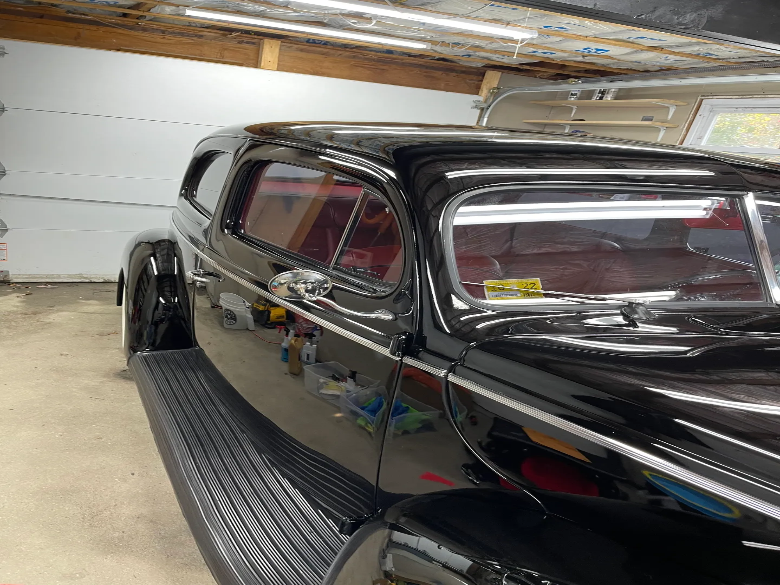 Paint correction restoring gloss on car paint